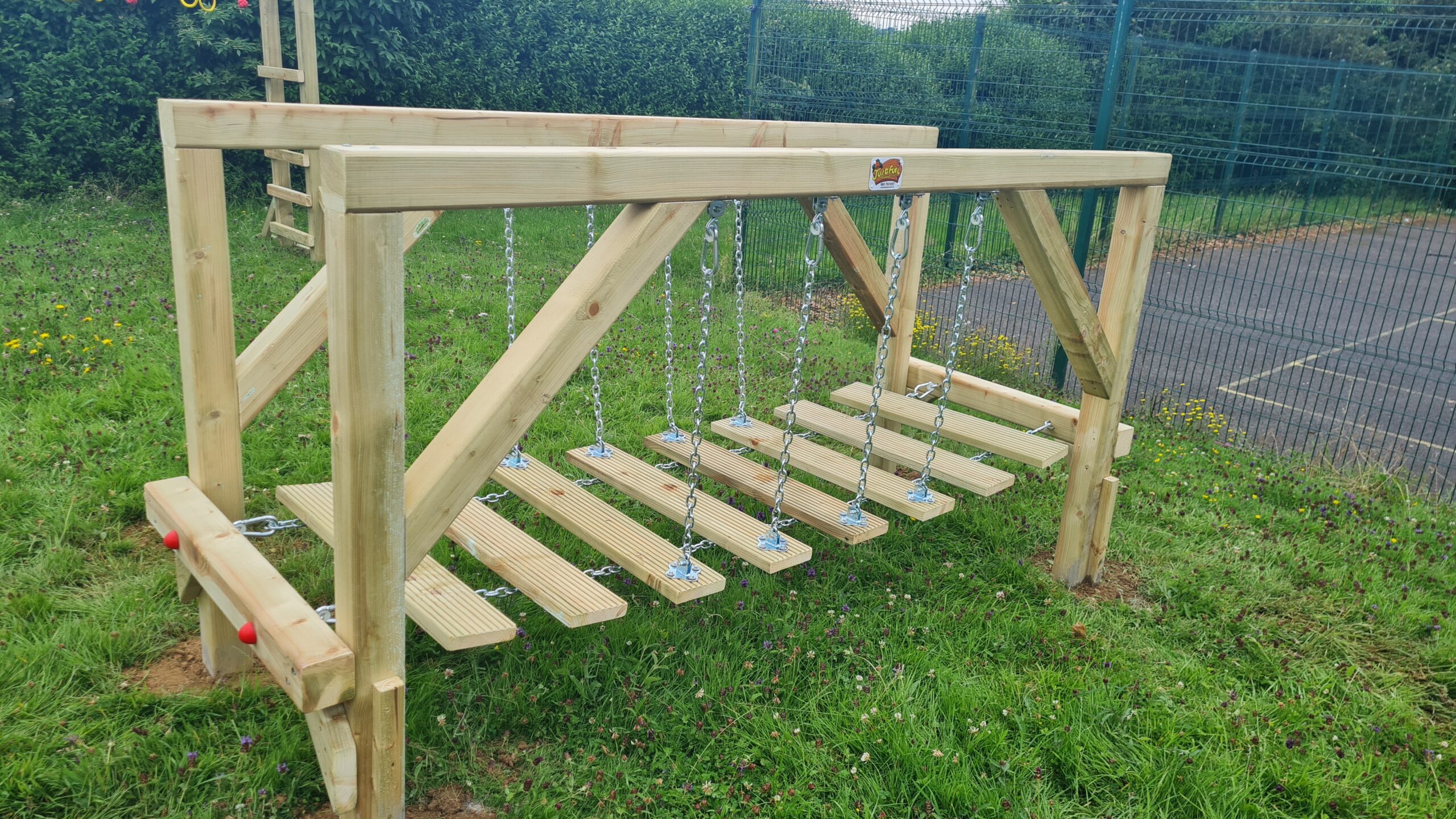 Wobble Bridge with Stainless Steel Chains
