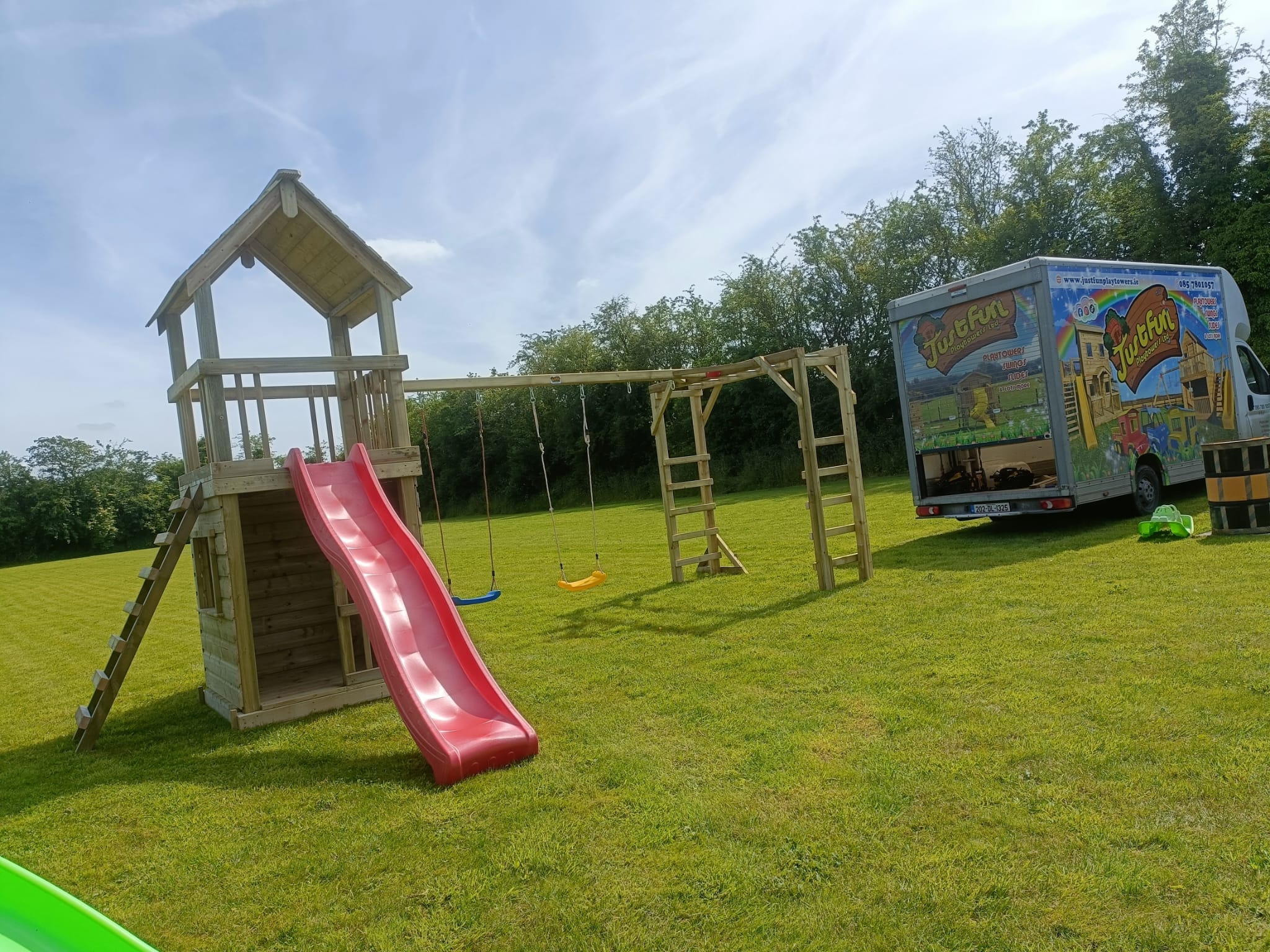 Cubby Tower Secret Den With Monkey Bars