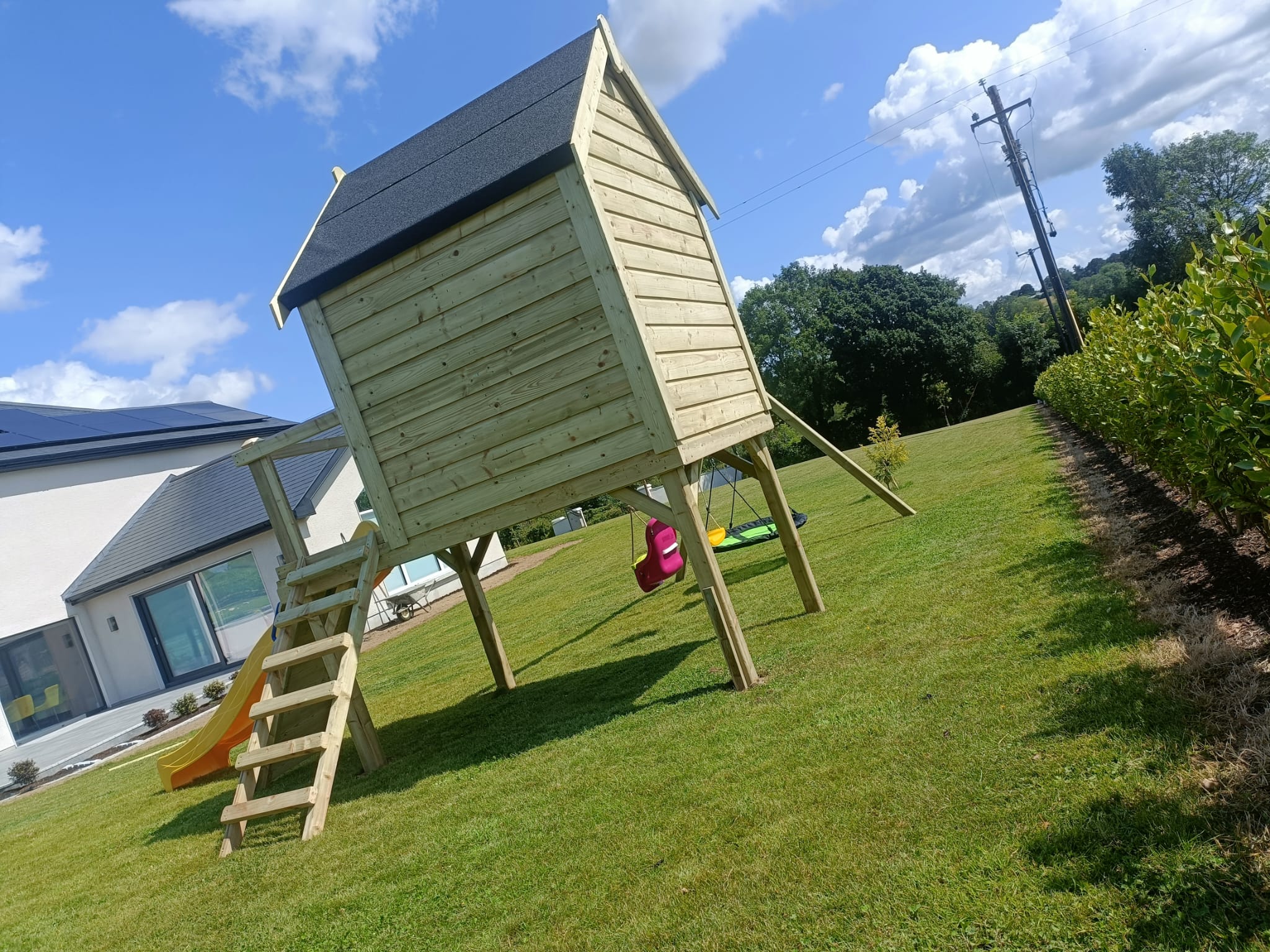 Otters Cottage Playhouse - Best for Young Kids - Image 5