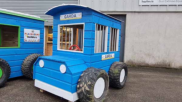 Small Garda Van