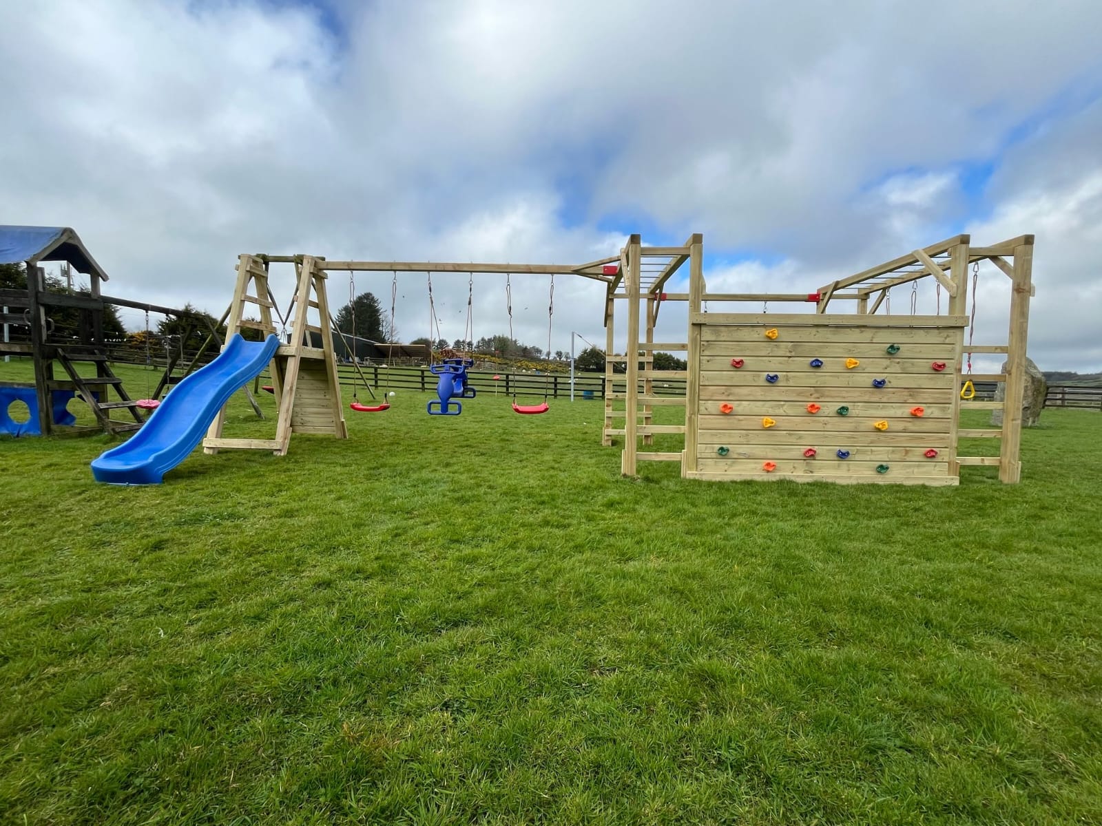 Garden Gym Frame ( 30ft by 12ft ) - Image 5