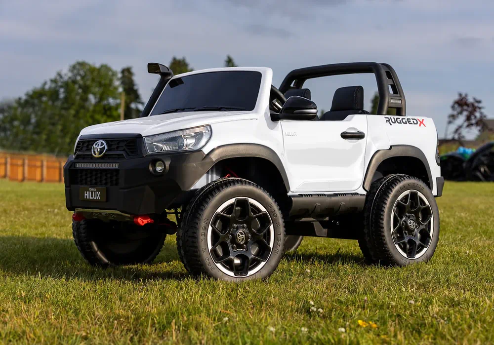 Toyato Hilux - Image 26