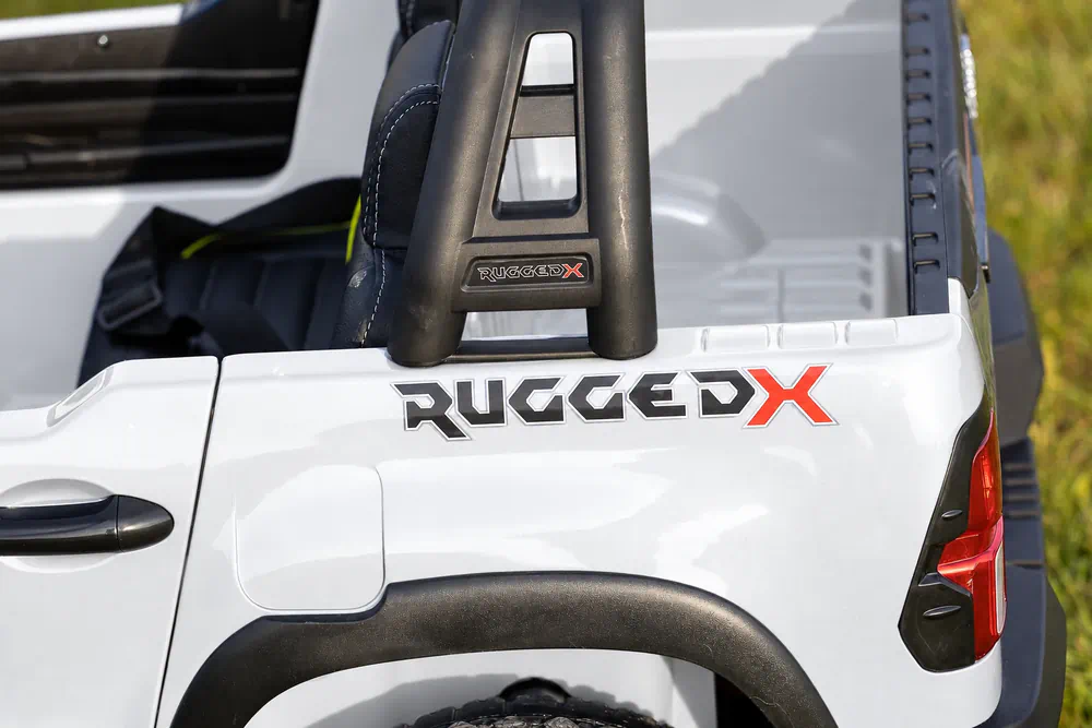 Toyato Hilux - Image 27